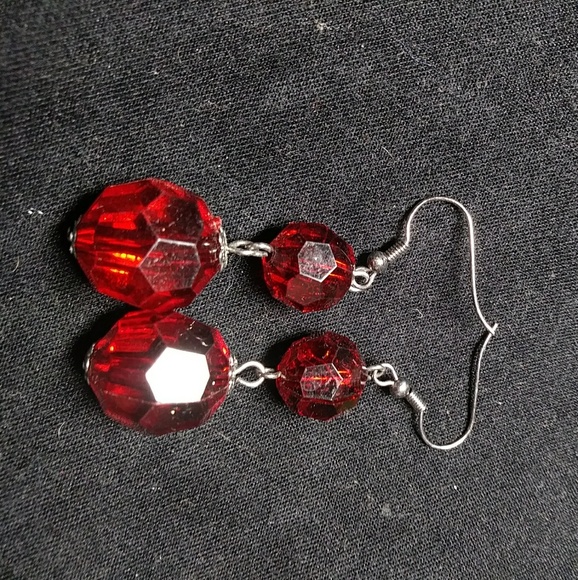 Red Earrings - Picture 2 of 2